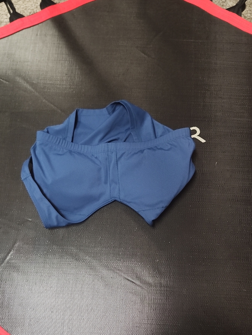 Crop Top With Built In Bra Size M. #6 - Picture 4 of 4